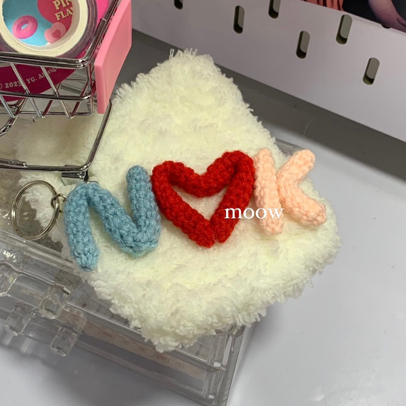 Móc Khoá Chữ Cái Bằng Len