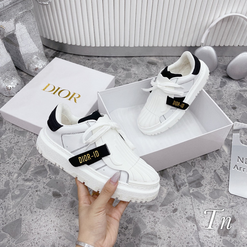 GIÀY THỂ THAO CD MŨI SÒ