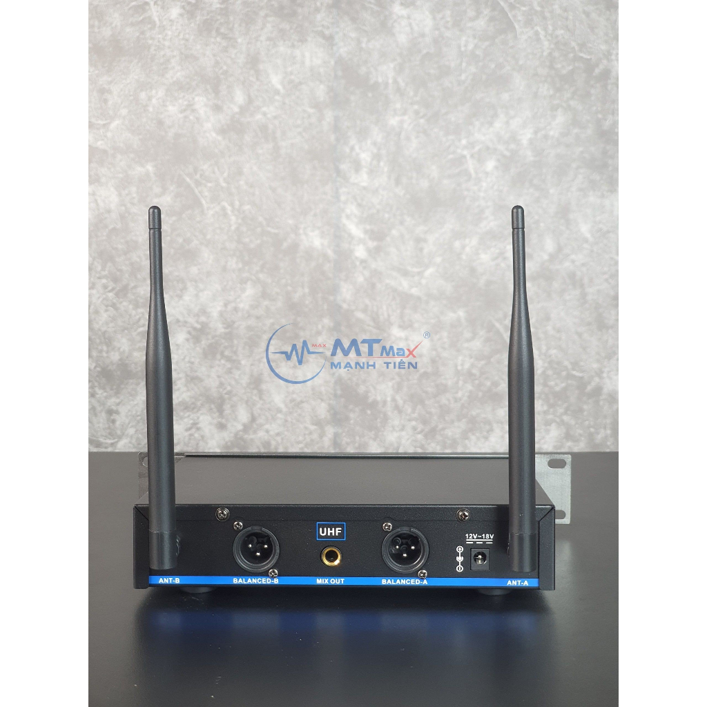 Micro Karaoke VP-606 Không Dây - Mic Hát Karaoke Giá Rẻ, Bộ 2 Micro Không Dây Chống Nhiễu Chống Hú, Hút Âm Tốt,