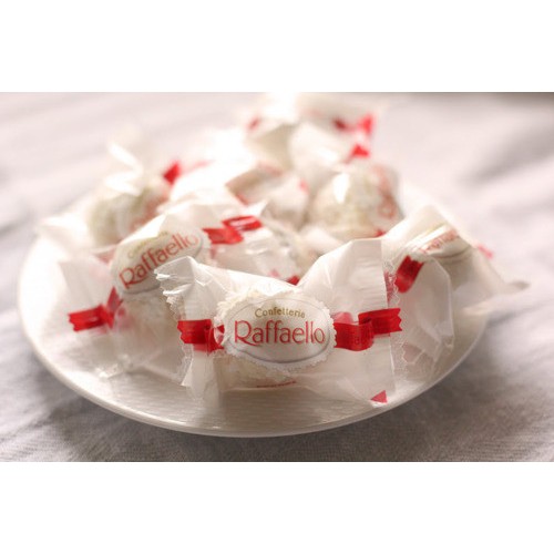 Chocolate Raffaello Coconut Dừa RAFFAELLO FERRERO 300g