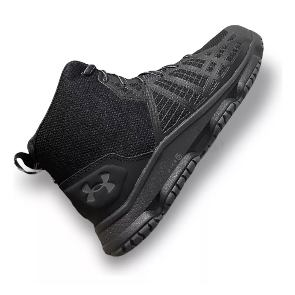 Giày UA Micro G Strikefast Mid Cross