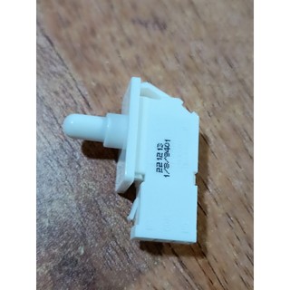 Công tắc cánh cửa tủ lạnh