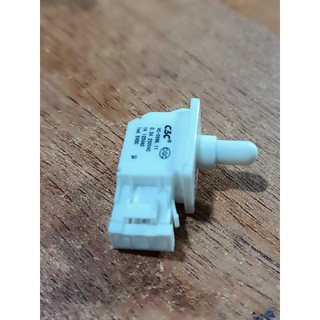 Công tắc cánh cửa tủ lạnh