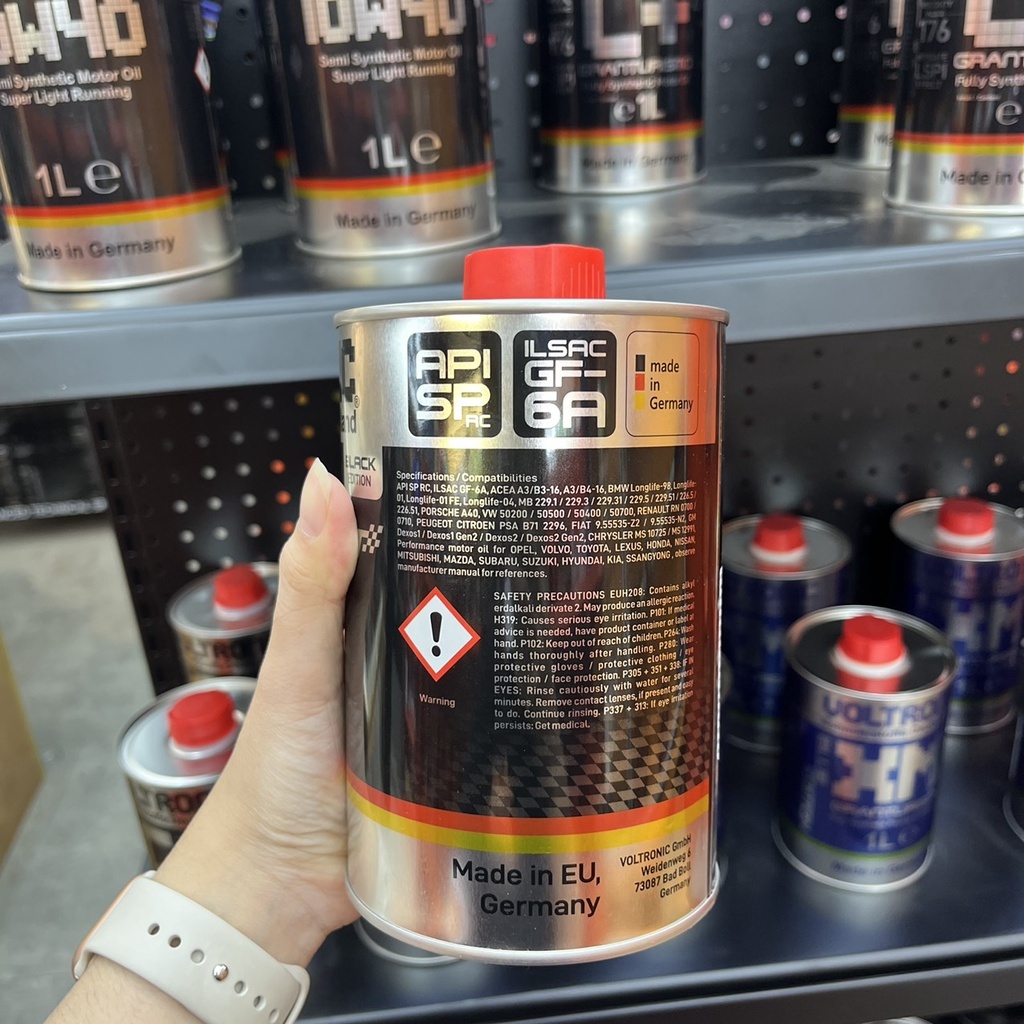 Dầu nhớt biến thiên cao cấp cho xe số, côn tay Voltronic XM Black Edition dành cho xe số, côn tay