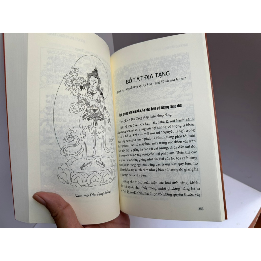 Sách_Sự tích tám vị đại bồ tát _Thái Hà_NXB Dân Trí