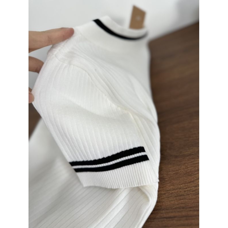 Áo len Polo ngắn tay  mix viền