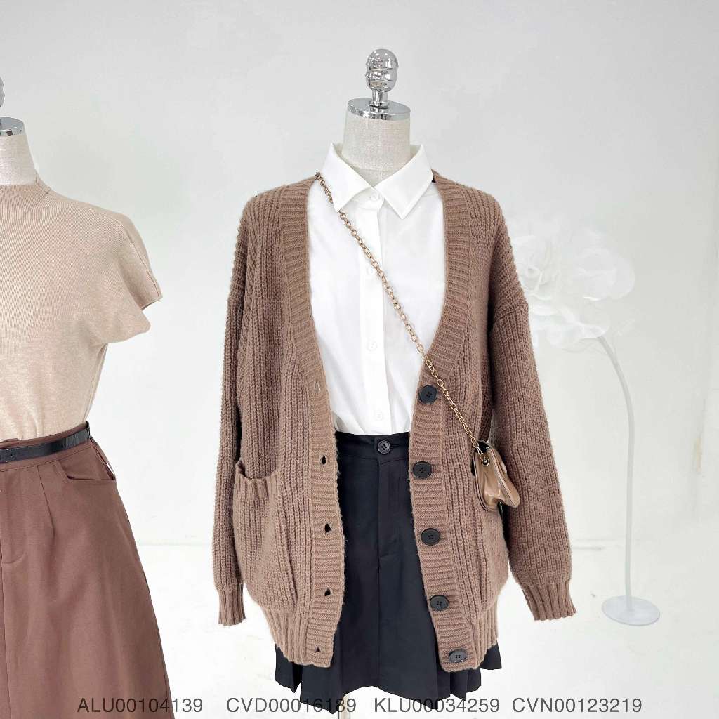 Áo khoác len nữ VMSTYLE cardigan trơn tay dài 2 túi hộp trước form rộng basic, dịu dàng đi chơi, dạo phố 1197 - KLU00034