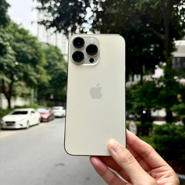 13 PRM bộ nhớ 256GB hàng likenew 99 bản đẹp full màu - Máy chưa qua sửa chữa - LLA