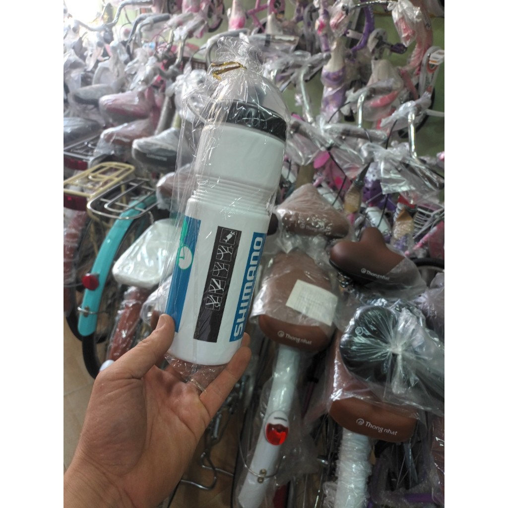 Bình nước xe đạp thể thao 750ml có giá đỡ