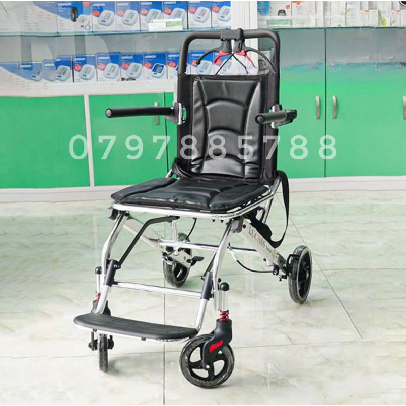 Xe lăn du lịch siêu gọn nhẹ dành cho người già, người bệnh Lucass X-69