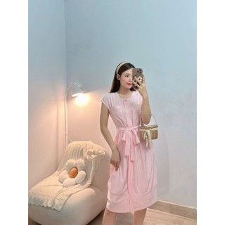 Đầm thiết kế sọc caro kết hợp dây nơ buộc eo
