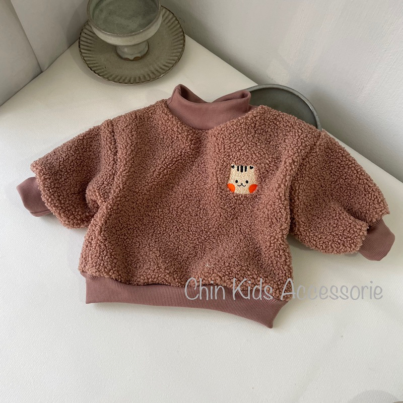 Áo hoodie cổ cao lông cừu lót nỉ thêu sóc siêu ấm cho bé trai, bé gái