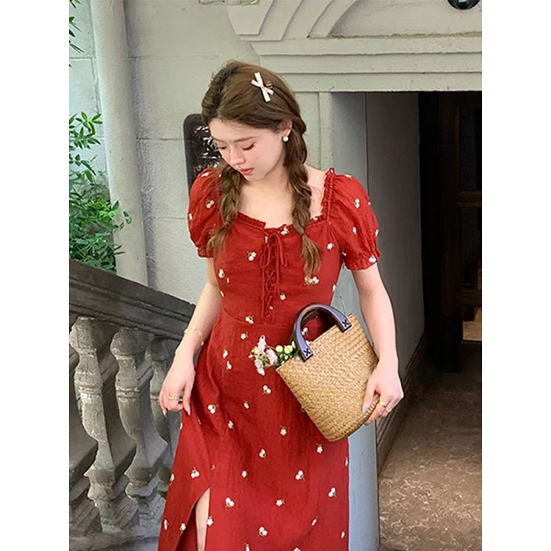 Váy đỏ hoa nhí 2 dáng Ngắn Dài