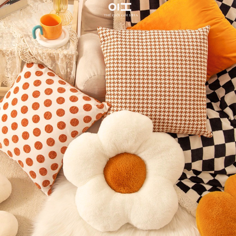 Gối sofa tựa lưng cao cấp mềm mịn tông màu cam họa tiết dệt Jarquard sang trọng OH Decor