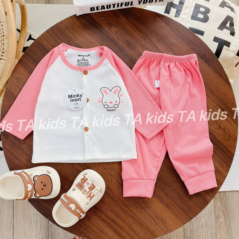 Bộ dài tay cho bé sơ sinh vải thun tăm khuy giữa quần đáp đũng, bộ thu đông bé trai bé gái TAkids