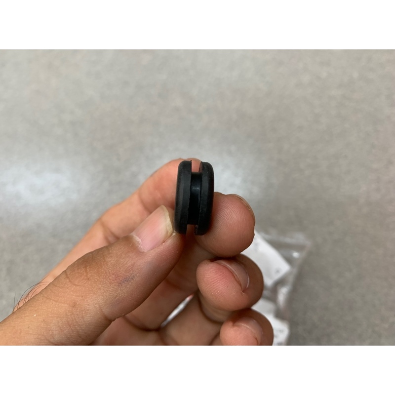 Cao su bửng Si, Ju zin