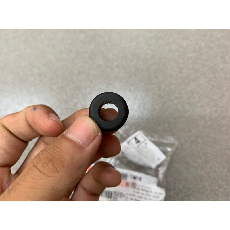 Cao su bửng Si, Ju zin