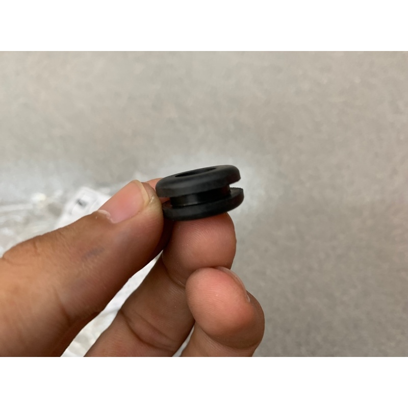 Cao su bửng Si, Ju zin