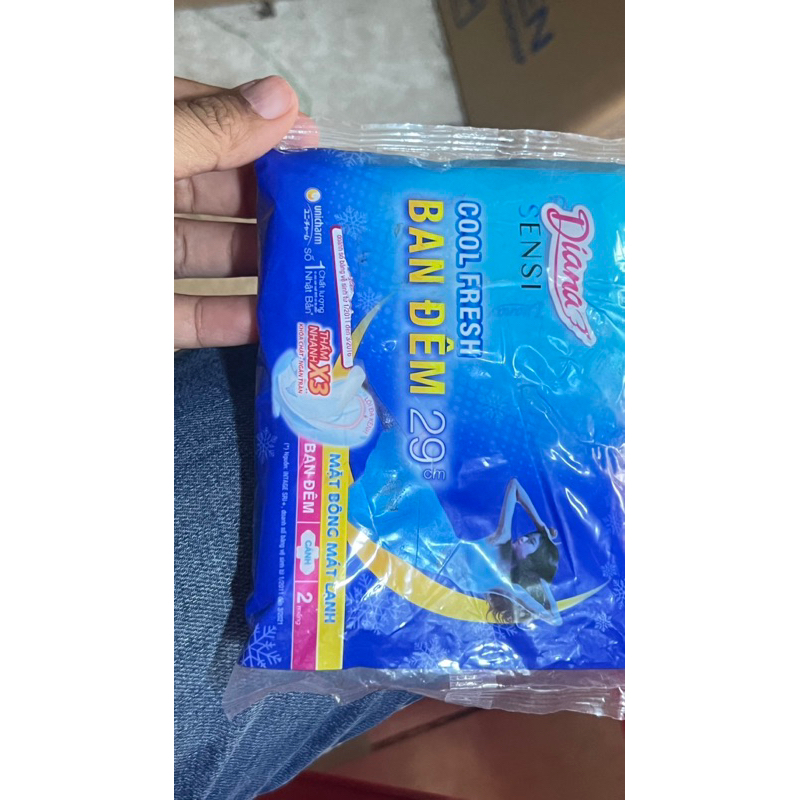 Băng vệ sinh Diana Cool 29cm