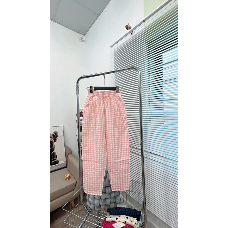 Quần baggy lưng cao chất liệu đũi thô mềm mịn thấm hút mồ hôi hoạt tiết kẻ kiểu dáng basic có túi 2 bên lên form chuẩn