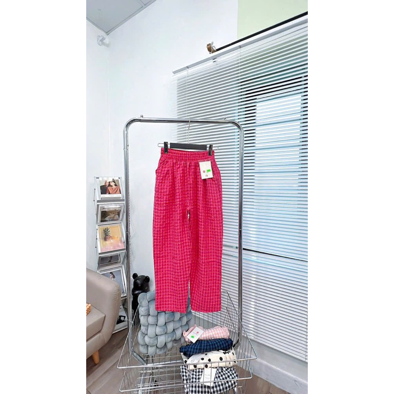 Quần baggy lưng cao chất liệu đũi thô mềm mịn thấm hút mồ hôi hoạt tiết kẻ kiểu dáng basic có túi 2 bên lên form chuẩn