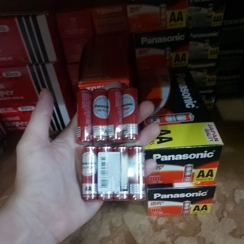 [1 vỉ = 4 viên] Pin tiểu Panasonic, Pin AA 1.5V, Bin 2A, Bin tiểu (Bin đồng hồ) Panasonic