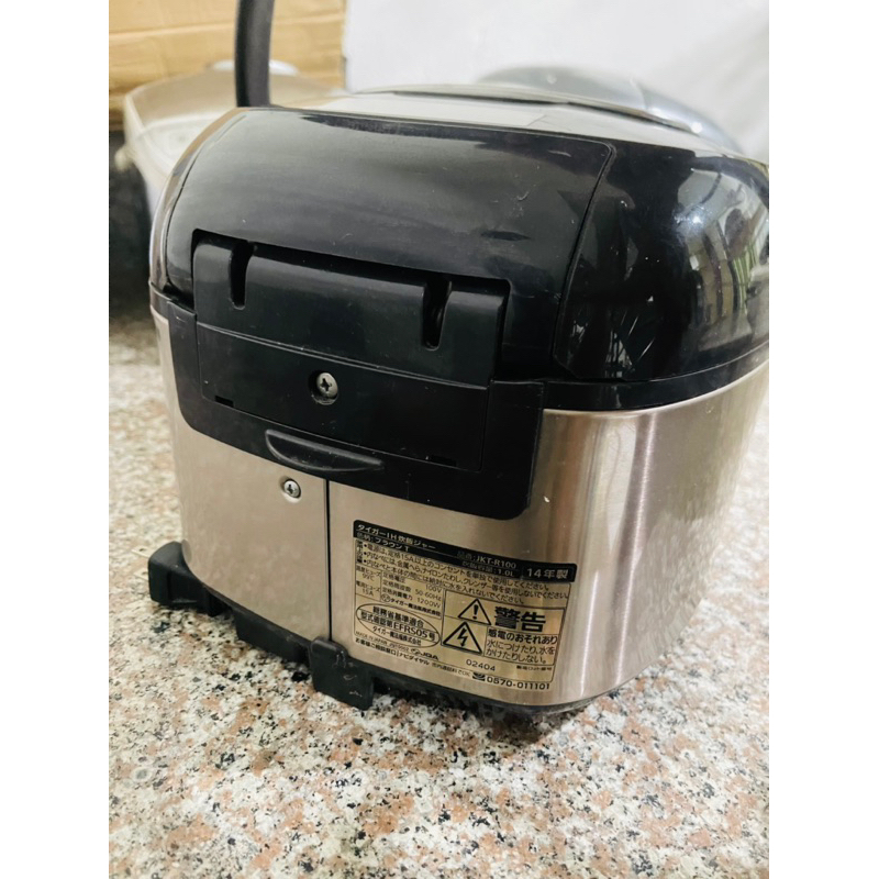 Nồi cơm Tiger Tacook