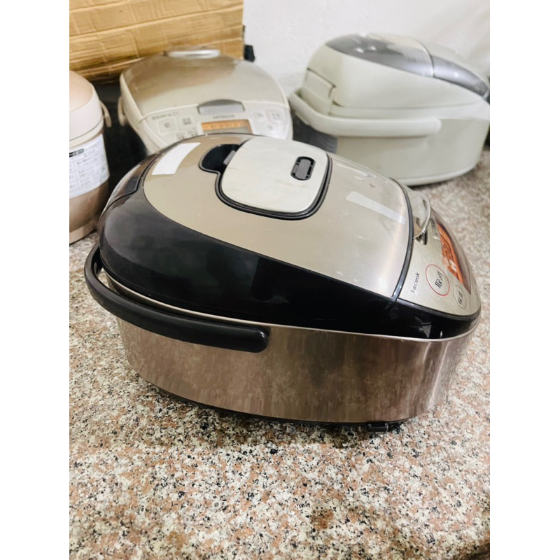 Nồi cơm Tiger Tacook