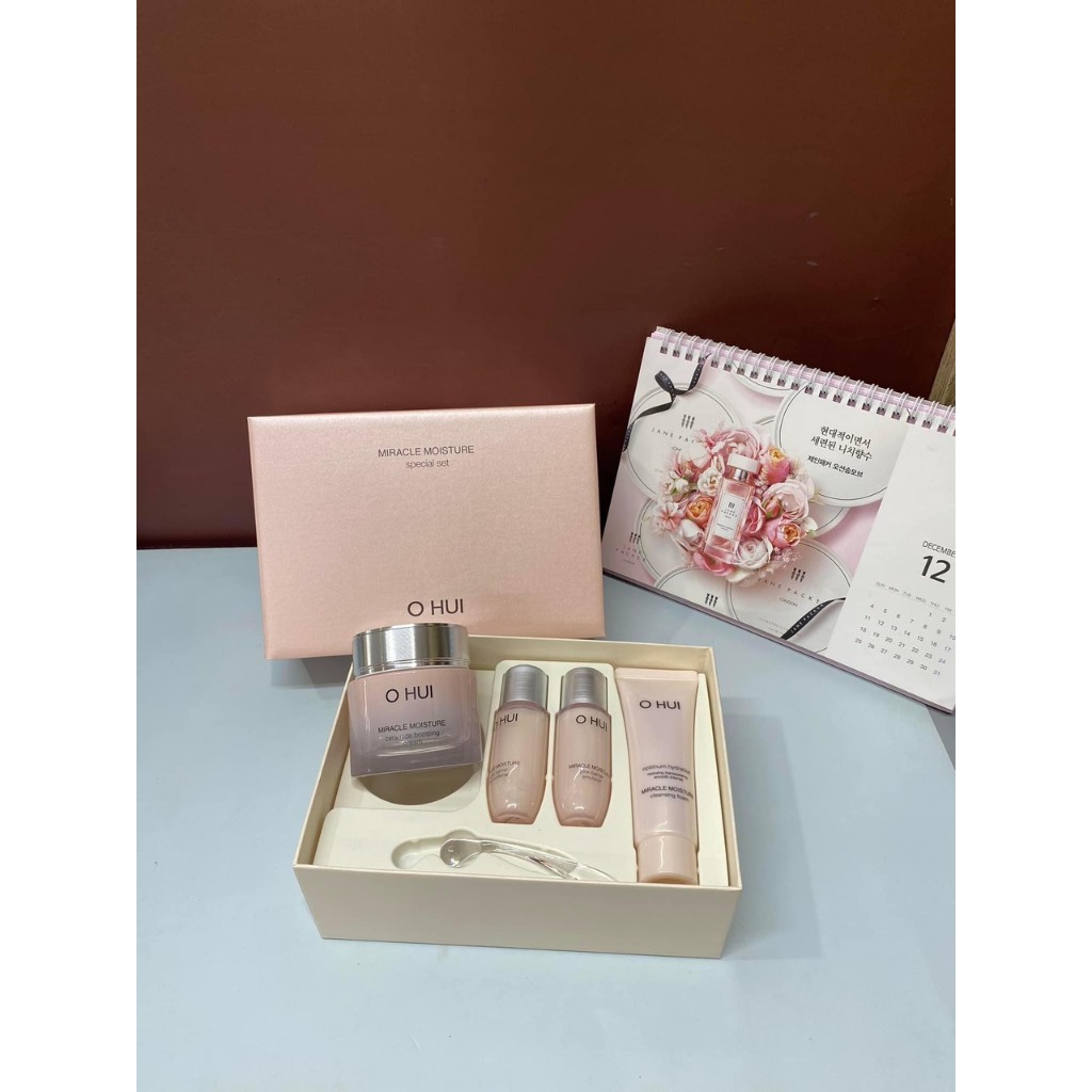 Kem Ohui Miracle Moisture Cream