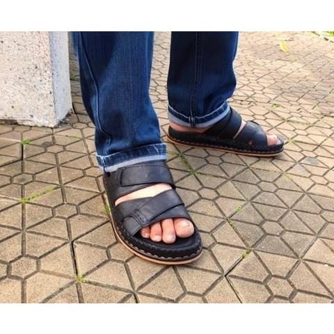 Dép quai ngang nam da bò cao cấp C205, may thủ công 2 lớp quai và đế rất chắc chắn