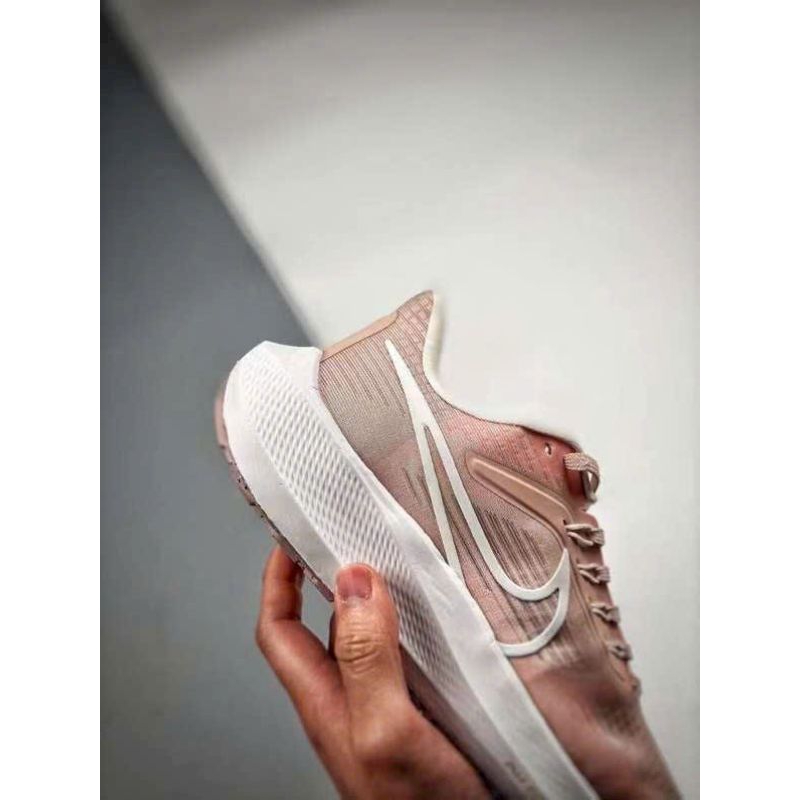 Giày nữ Nike Zoom Pegasus 39 tặng kèm vớ