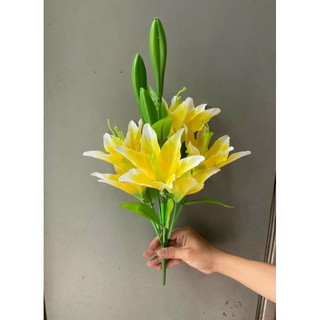 cụm hoa ly  giả( hoa lụa hoa giả trang trí)