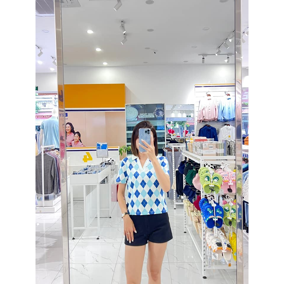 Áo thun polo nữ hoạ tiết chính hãng cổ bẻ cộc tay vải mắt chim thấm hút co giãn tốt APN6210