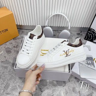 GIÀY THỂ THAO LV CHỮ NỖI