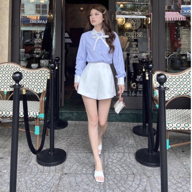 Áo sơ mi kẻ xanh cổ bèo phối tay đính đá tiểu thư , Áo sơ mi phối cổ bánh bèo /Jennycloset