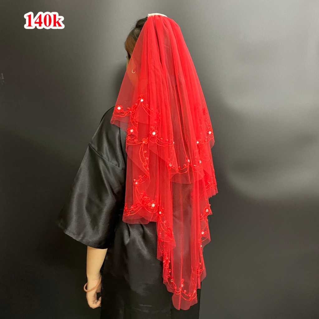 Voan cô dâu màu đỏ viền ren hoa đính đá