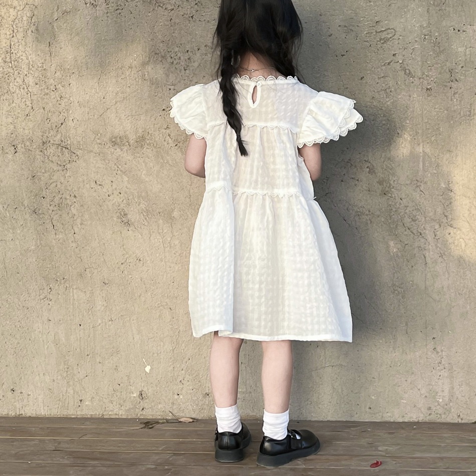 Váy Xô Trắng  Bé Gái Tay Cánh Tiên Viền Ren Xinh Xắn