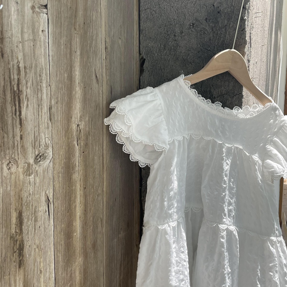 Váy Xô Trắng  Bé Gái Tay Cánh Tiên Viền Ren Xinh Xắn