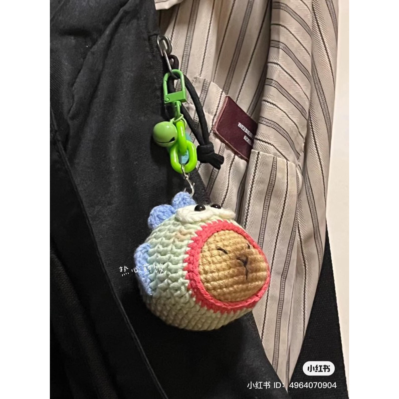 Móc khoá capybara cá mồm loe