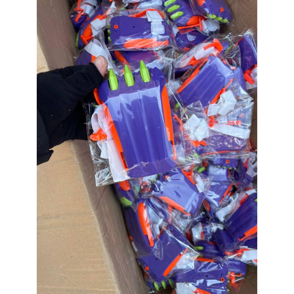 B1 ĐỒ CHƠI HÌNH MÓNG VUỐT CHÓ SÓI,MÓNG VUỐT NGƯỜI SÓI,MÓNG VUỐT ĐỒ CHƠI IN 3D CÓ NÚT BẬT VUỐT TỰ ĐỘNG LÀM QUÀ TẶNG