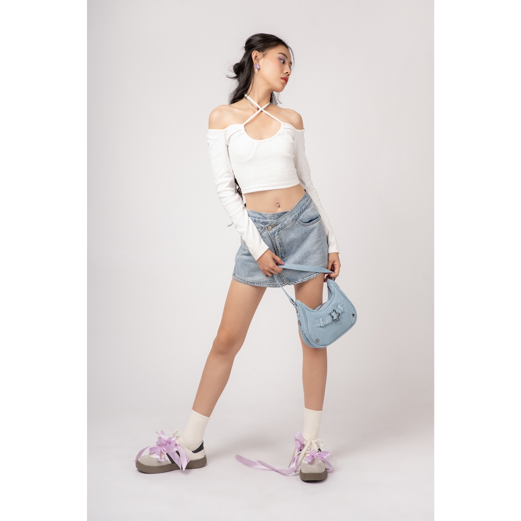 Áo croptop nữ tay dài khoen ngực TOPTIFY kiểu bẹt vai viền ngực Layla Top AC239