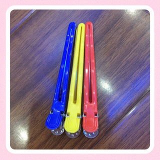 3 chiếc kẹp vịt cố định tóc DYE.HAIR
