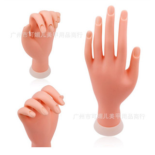 Bàn tay silicon để làm nail hoặc trang trú mẫu nail đều được ạ bàn tay da như da người thật được làm bằng silicon dẻo