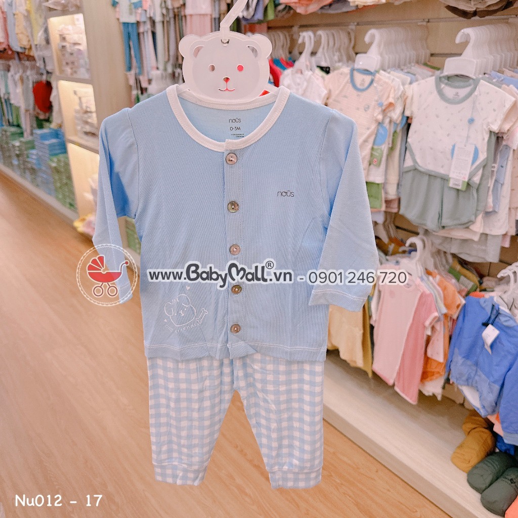 NOUS Bộ quần áo dài tay cài giữa