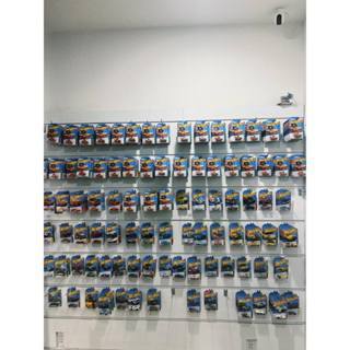 [ HOT WHEELS Basic - NHIỀU LOẠI] Xe mô hình ô tô đồ chơi đúc kim loại chính hãng Tỷ lệ 1:64 - Quà bé trai
