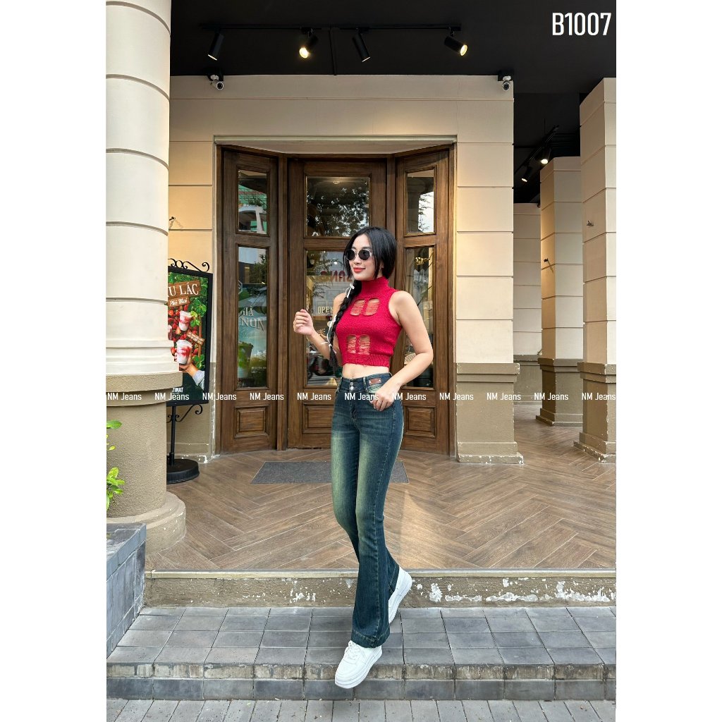 Quần jeans loe lưng cao