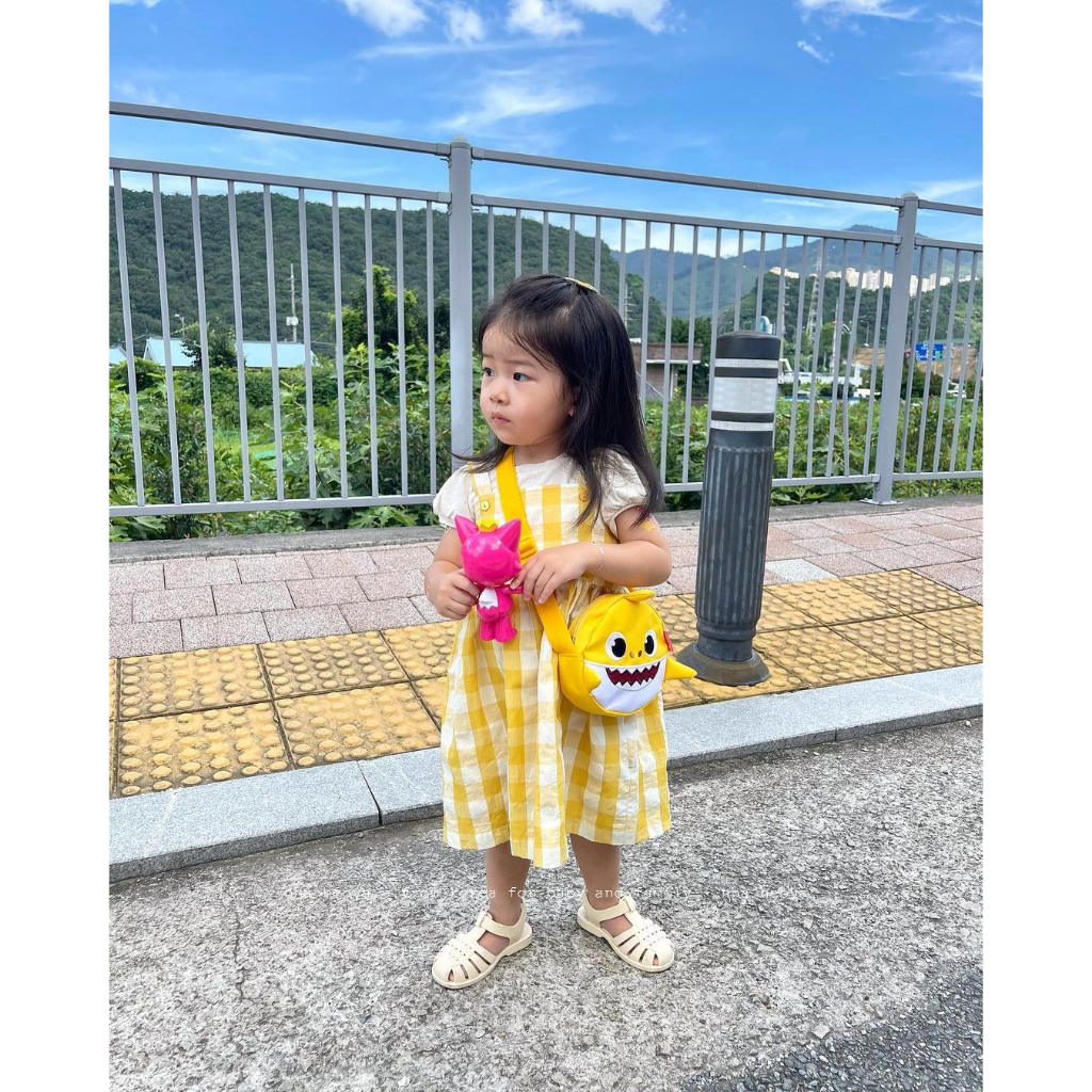 TÚI XÁCH ĐEO CHÉO PINKFONG BABYSHARK CHO BÉ