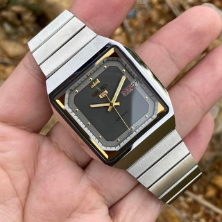 Đồng Hồ Nam Seiko Mặt Vuông Máy Pin Dây Thép Không Gỉ, Chống Nước 3atm Size 38x43mm