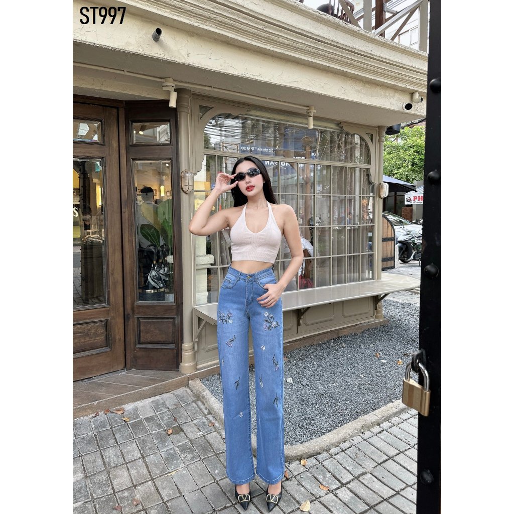 Quần jeans nữ suông lưng cao thêu hoa