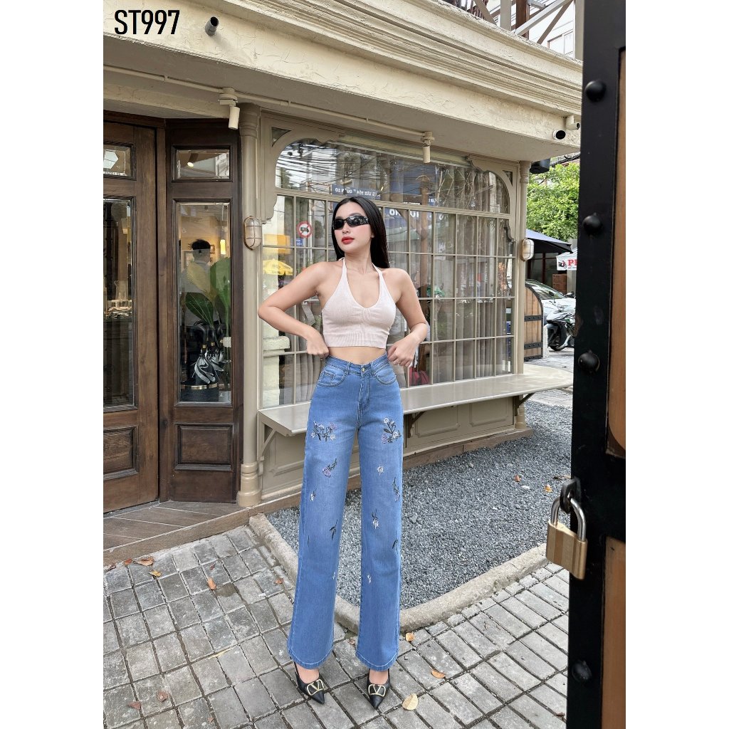 Quần jeans nữ suông lưng cao thêu hoa